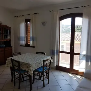  Appartamento Azzurro Con Balcone E Panorama Sul Paese -iun Q4920